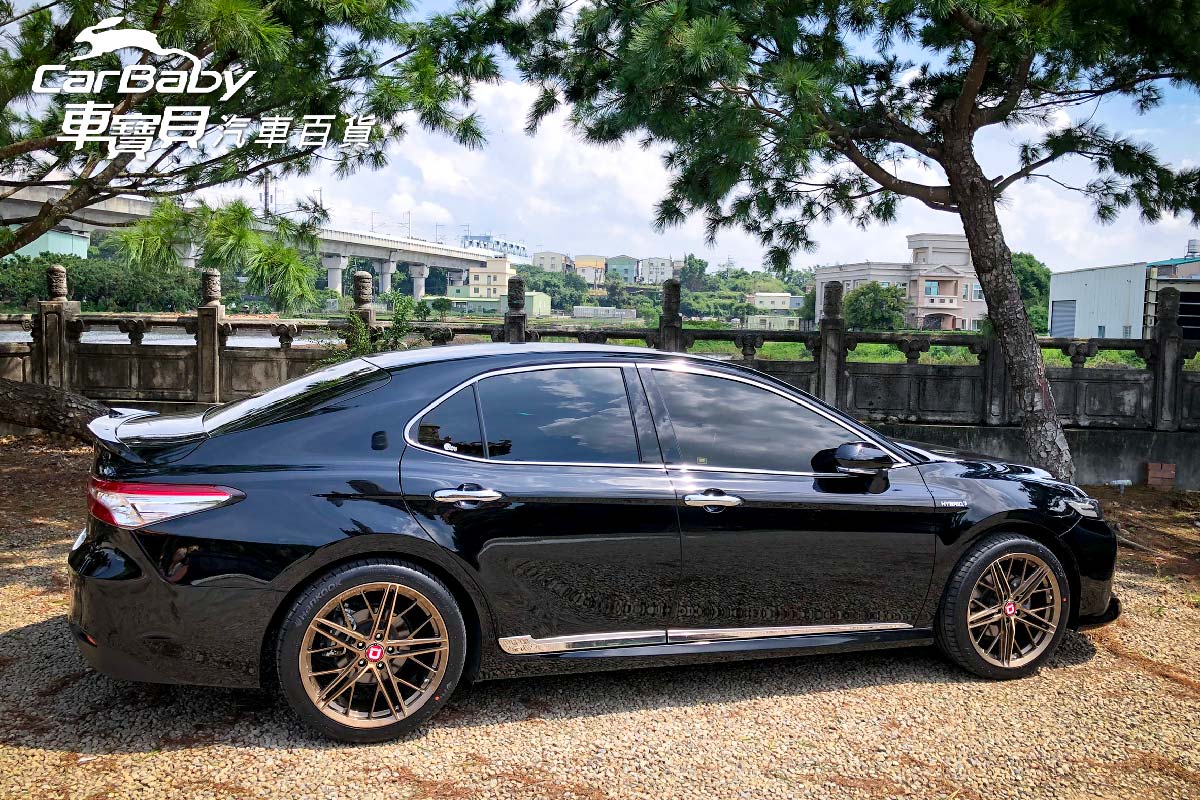 TOYOTA 豐田 CAMRY 2.5油電 升級韓泰 K127 235/40R19 高性能胎 配 Klassen ID 旋壓輕量化鋁圈
