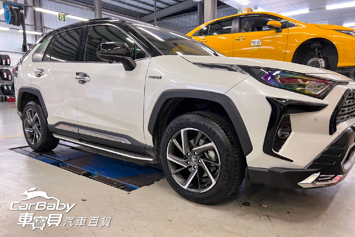 TOYOTA 豐田 RAV4 2021年升級18吋台製鋁圈，安裝於車寶貝汽車百貨五權西店。感謝車主對我們車寶貝的信任與支持！輪胎鋁圈更換交給車寶貝汽車百貨，售後保固安心有保障！