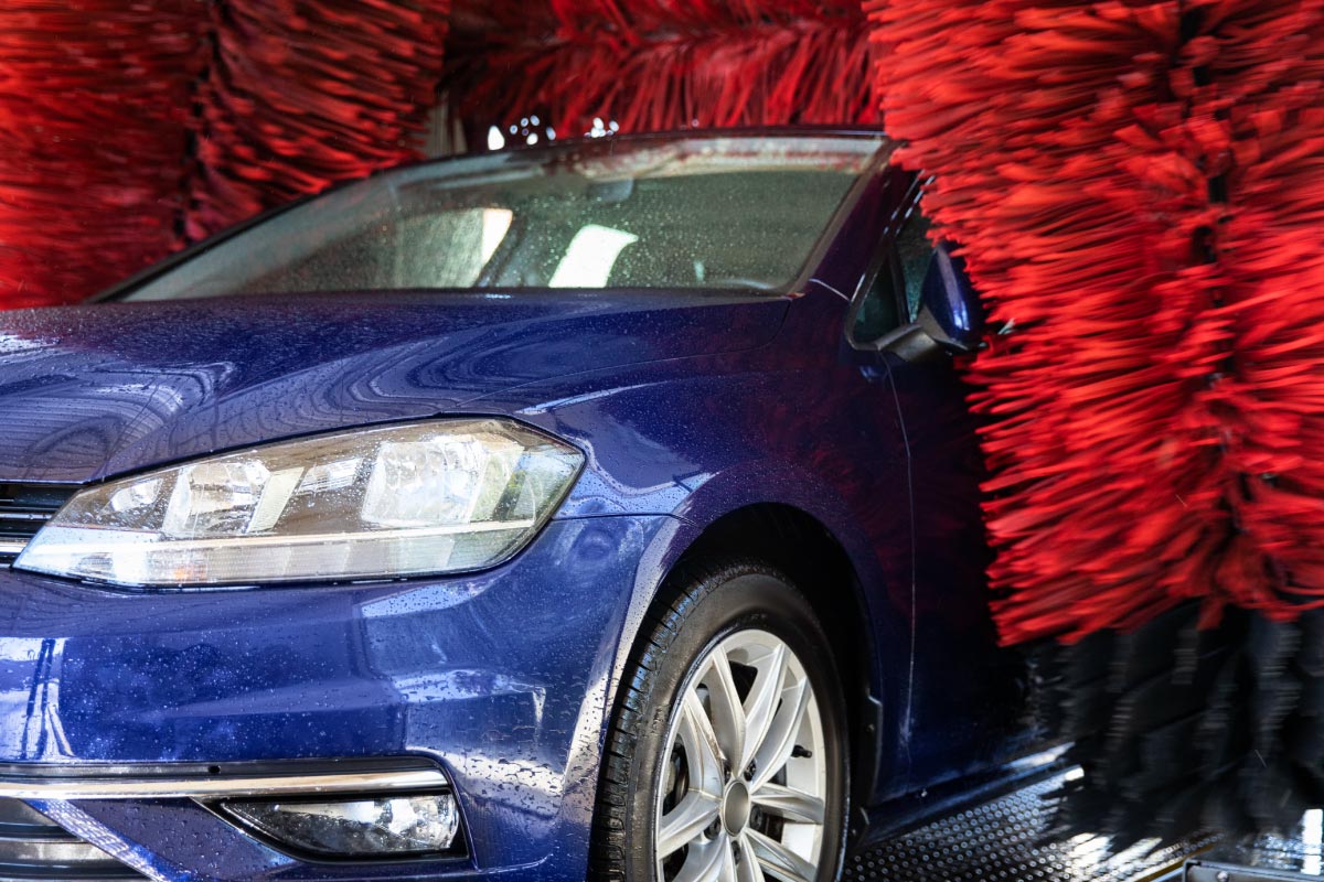 自動洗車是刮痕殺手？教你如何進行「無損洗車」-01 #汽車百貨 #台中汽車百貨 #車寶貝汽車百貨 #車寶貝 #台中輪胎