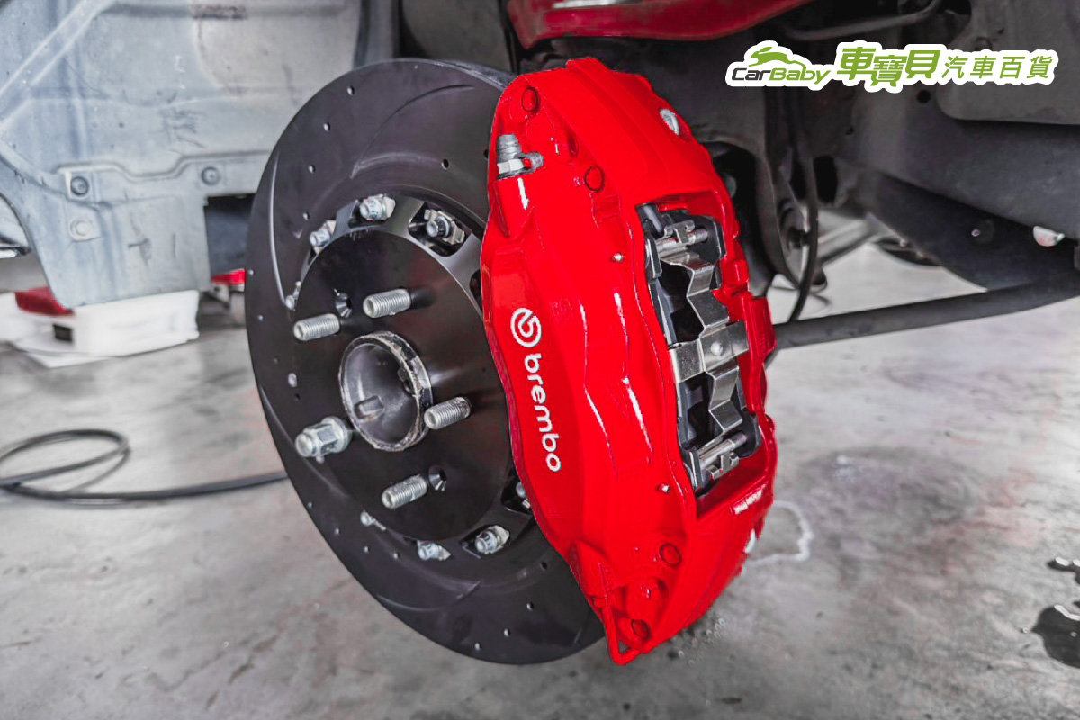 2020-Mitsubishi-Zinher｜Brembo-F50-大四活塞配-355mm浮動式碟盤-03 #汽車百貨 #台中汽車百貨 #車寶貝汽車百貨 #車寶貝 #台中輪胎